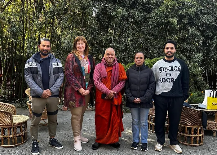 Bed and breakfast Institute Of Natural Medicine , Yoga & Therapy